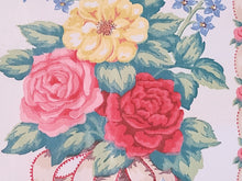 Load image into Gallery viewer, Vintage Fabric - 1940s Interior Home Decorating - Polished Chintz - Roses - Fabric Remnant - HD731