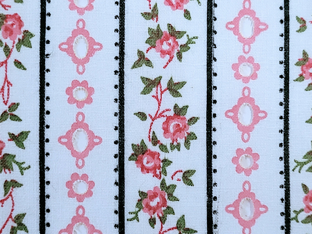 Vintage Fabric - Cotton - Eyelet - Pink Roses Print - Fabric Remnant - EEY515