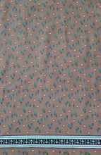 Load image into Gallery viewer, Vintage Fabric - Cotton - Border Print - Hearts and Tulip - Fabric Remnant - VCB605