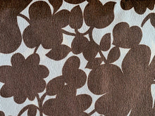 Load image into Gallery viewer, 1960s 1970s Retro Fabric - Whipped Cream - MOD Floral - Fabric Remnant - 6PW56