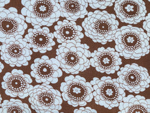 Load image into Gallery viewer, 1960s 1970s Retro Fabric - Cotton - Pearl Drop Floral - Fabric Remnant - 6C288