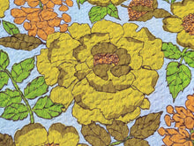 Load image into Gallery viewer, 1960s 1970s Retro Fabric - Seersucker - Floral - Fabric Remnant - 6SR788