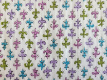 Load image into Gallery viewer, Vintage Fabric - Cotton - Dimity - Fleur de Lis - By the Yard - DMT535