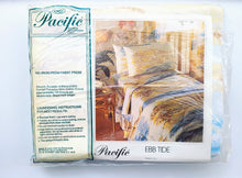 Load image into Gallery viewer, Vintage Bed Sheet - Queen - Fitted - Ebb Tide - Pacific - BDQFF295