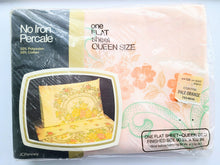 Load image into Gallery viewer, Vintage Bed Sheet Set - Queen - Garland Peach Floral - JC Penney - BDQST385