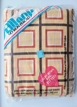 Load image into Gallery viewer, Vintage Bed Sheet - California King - Fitted - Square MOD - St Mary's - BDKFT803
