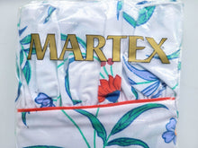 Load image into Gallery viewer, Vintage Pillowcases - Standard - Floral - Ruffled - Martex - BDP108