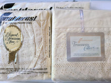 Load image into Gallery viewer, Vintage Bed Sheet Set - King - Elegant Trousseau Lace - Ivory - Fieldcrest - BDKST557