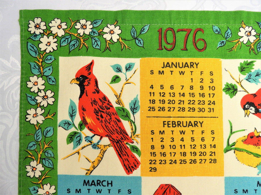 1976 Vintage Calendar Towel - Cotton - Birds - TWLC95