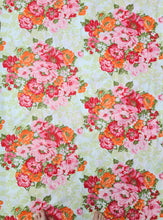 Load image into Gallery viewer, Vintage Fabric - Cotton - Roses - By the Yard - VCL218
