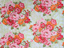 Load image into Gallery viewer, Vintage Fabric - Cotton - Roses - By the Yard - VCL218
