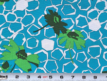 Load image into Gallery viewer, 1960s 1970s Retro Fabric - Cotton - Green Floral - Fabric Remnant - 6C276

