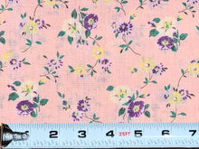Load image into Gallery viewer, Vintage Fabric - Cotton Lightweight - Pink Floral - By the Yard - VCS735

