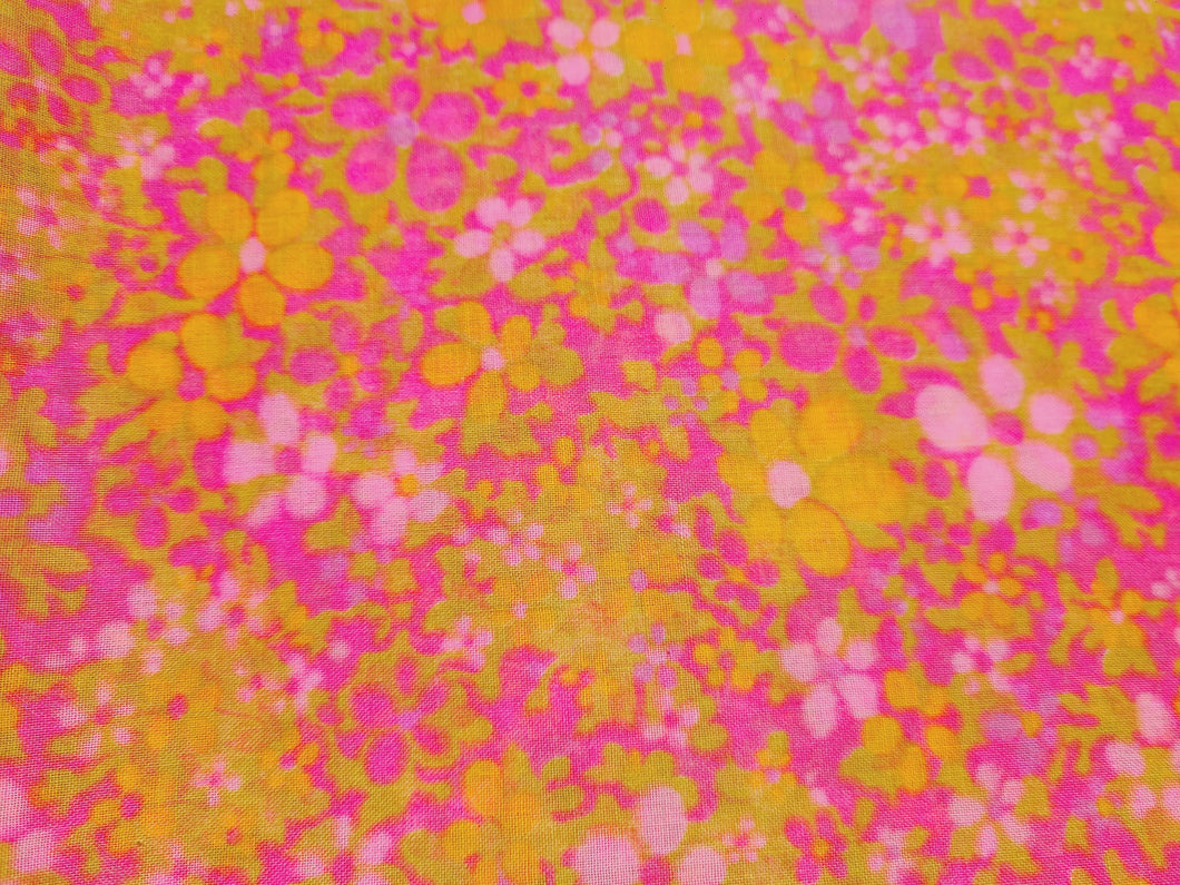 1960s 1970s Retro Fabric - Cotton - Voile - Vibrant Pink Orange Floral  - 6VLE65