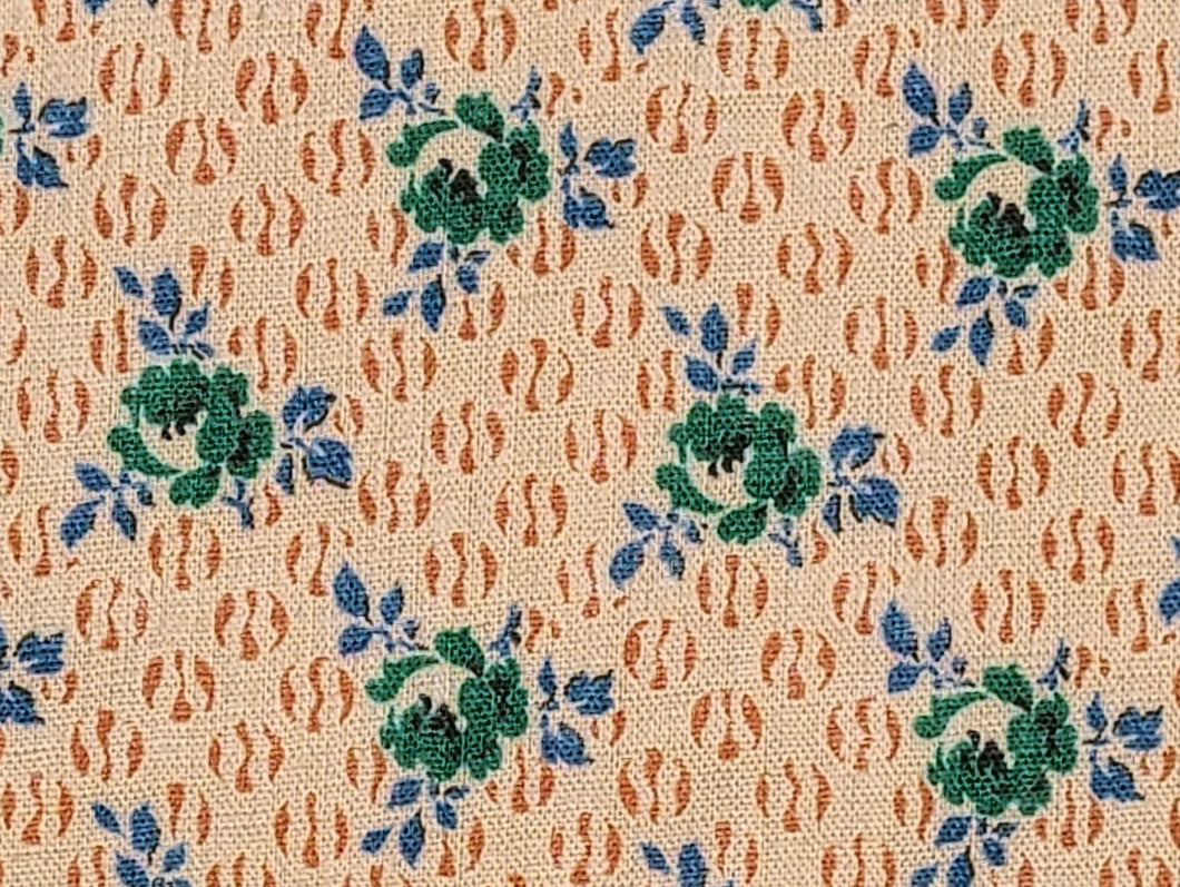 1920s Vintage Fabric - Cotton - Roses on Peach - By the Yard - VCS737