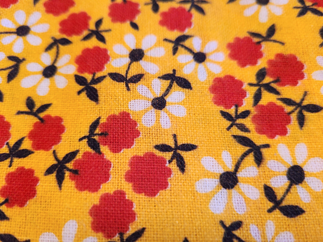 Vintage Fabric - Cotton - Flannel - Red Floral on Yellow - Fabric Remnant - VFL120