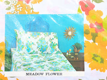 Load image into Gallery viewer, Vintage Bed Sheet - Double - Flat - Meadow Flower - Yellow Orange - BDSD522
