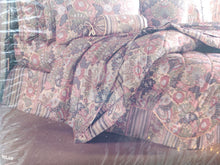 Load image into Gallery viewer, Vintage Bed Sheet - King - Flat - Milan - Crown Crafts - BDKFT459

