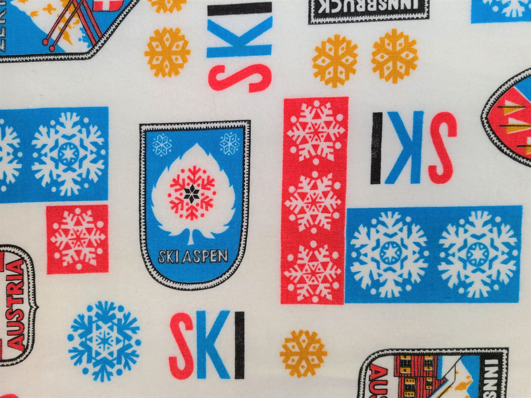 Vintage Fabric - Cotton - Flannel - Ski and Snow - SLRM522